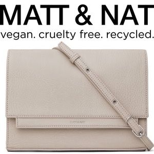Matt & Nat Silvi leather crossbody bag in Pearl.